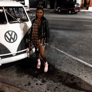 Meet your Posher, Zion